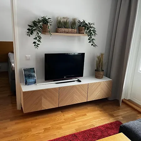 Apartment 1202